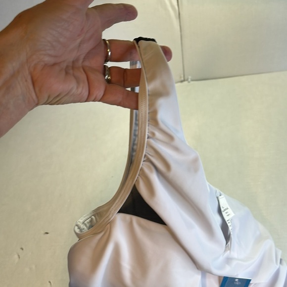 CUPSHE ASYMMETRICAL BLACK WHITE TUMMY CONTOURING ONE PEICE MESH MIDDLE SZ XL - Picture 8 of 16